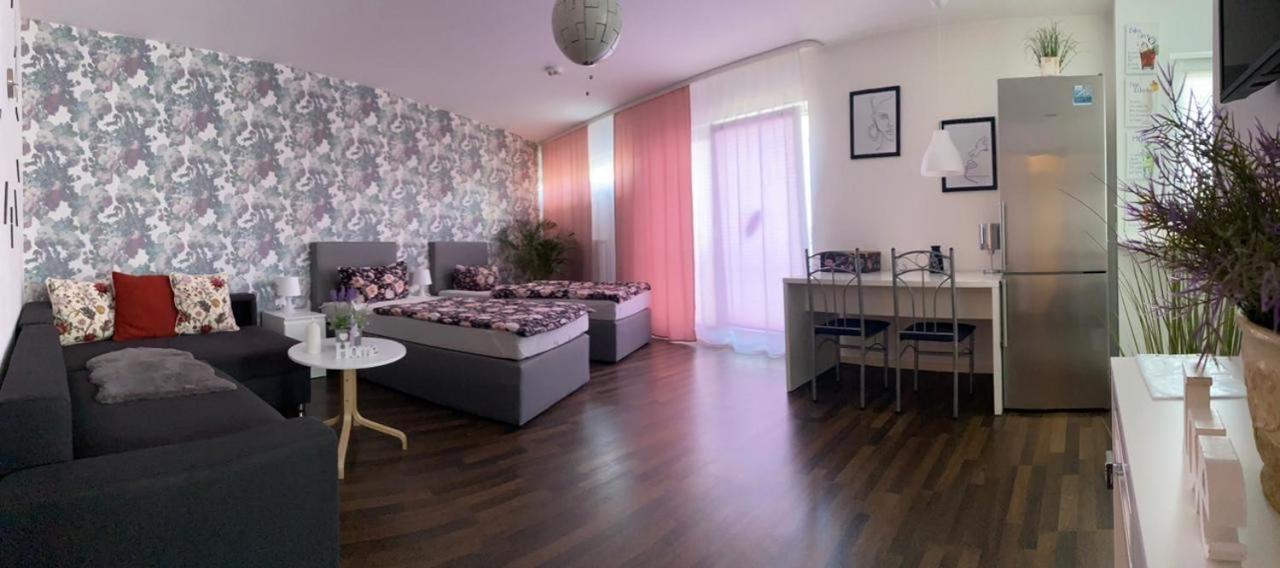 Vita Neubauer Vermietung Gotha Buitenkant foto